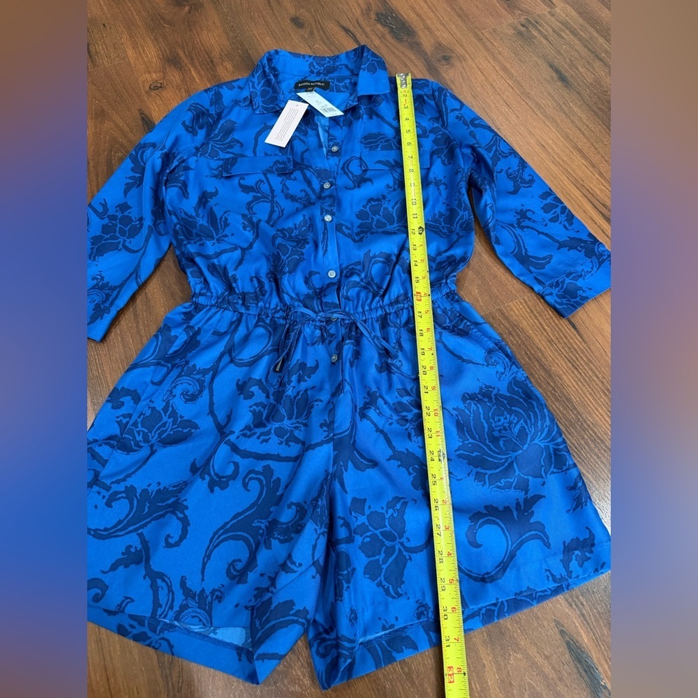 NWT Banana Republic Romper Womens Sz 2P Blue Floral Satin Shorts Shortall - Picture 4 of 8